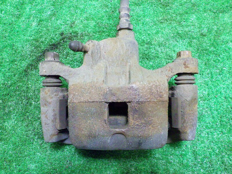 【中古】 エクリプス D53A 右リアキャリパー スパイダーGTS 三菱 MITSUBISHI 3506 MR129584 A33 55569 2004年7月 6G72 F4A51