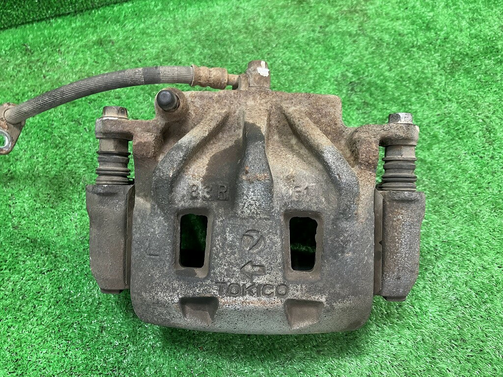 【中古】 レガシィ BL9 左フロントキャリパー 2.5I SIクルーズ 4WD TOKICO 83R 26292AG051 35J