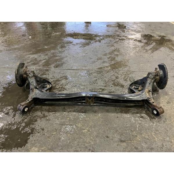 【中古】 CR-Z ZF1 リアアクスルビーム アルファ 42100-SZT-010 R81