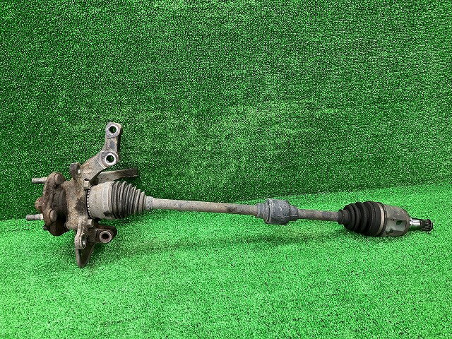 【中古】 eKワゴン H81W 右フロントナックルハブ サウンドビートエディションM4WD MR589604 X42