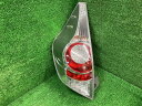 【中古】 アクア NHP10 左テールランプ・テールライト S スタンレー 52-252 81560-52690 1G3