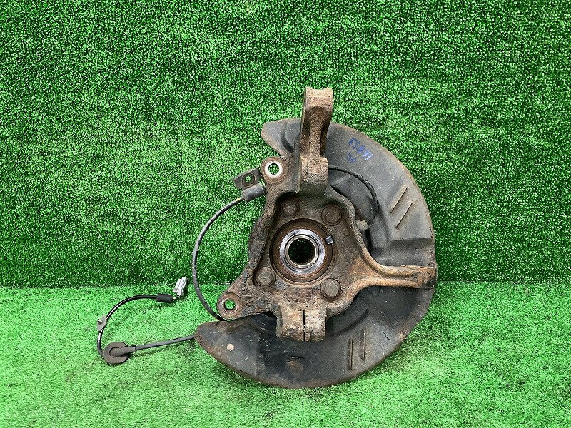 【中古】 エクシーガ YA5 左フロントナックルハブ 2.0GT 4WD 28313AG030 32J