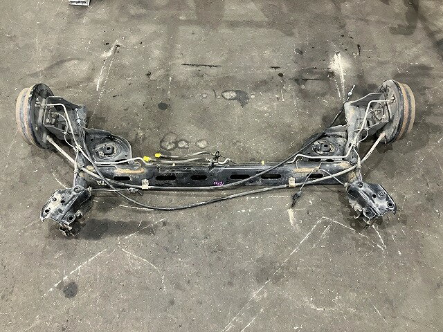 【中古】 シルフィ TB17 リアアクスルビーム G 55501-3ST0A KH3
