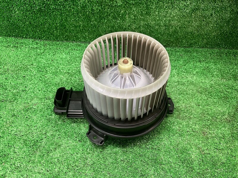 【中古】 ハスラー MR52S ヒーターブロアモーター・ヒーターモーター Jスタイルターボ 4WD デンソー 22..