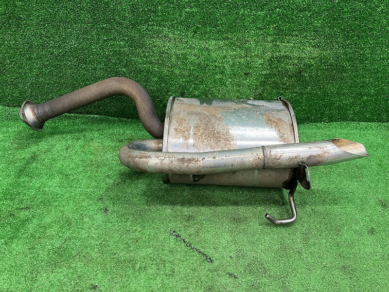 【中古】 モビリオ GB2 リアマフラー・メインマフラー W 4WD 18030-SEZ-000 NH675M