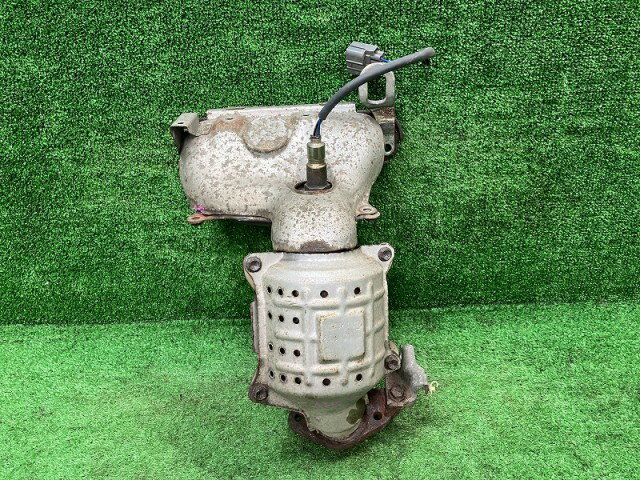 【中古】 アルト HA25V エキゾーストマニホールド・エキマニ VP 14110-83G80 26U