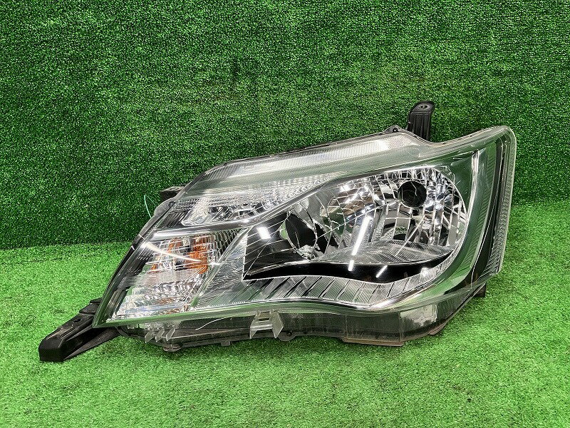 【中古】 カローラフィールダー NZE164G 左ヘッドランプ・ヘッドライト 1.5X コイト 12-581 81170-12J00 9AF