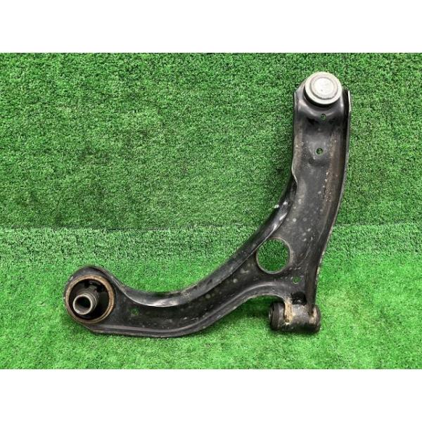【中古】 ミライース LA360S 右フロントロアアーム L SA3 4WD 48068-B2101 S28