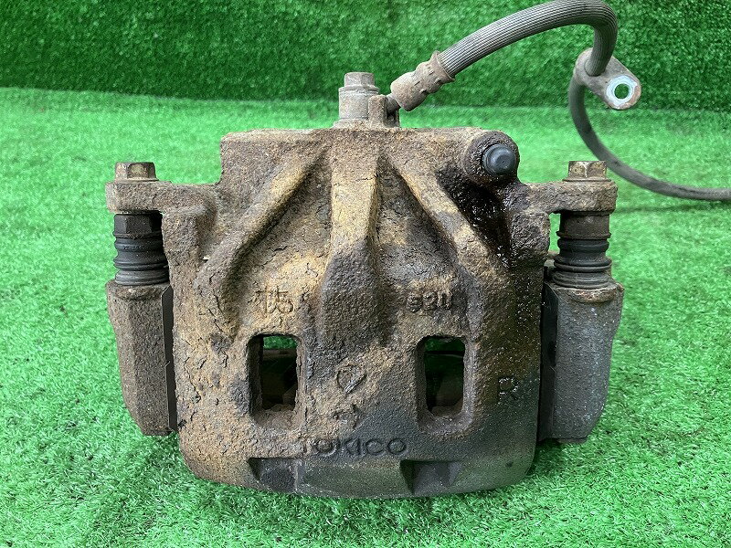 【中古】 レヴォーグ VM4 右フロントキャリパー 1.6GTアイサイト Sスタイル 4WD 26292AG041 K1X