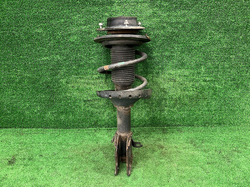 【中古】 レヴォーグ VM4 右フロントストラット 1.6GTアイサイト Sスタイル 4WD 20306VA020 20310VA020..