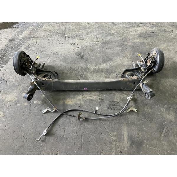 【中古】 マーチ NK13 リアアクスルビーム 12X FOUR 4WD 55501-1HB1A B51