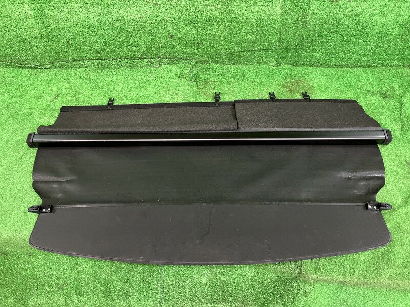 【中古】 カローラフィールダー NZE164G リアボード・トノカバー 1.5X 4WD 64910-13040-C0 9AF