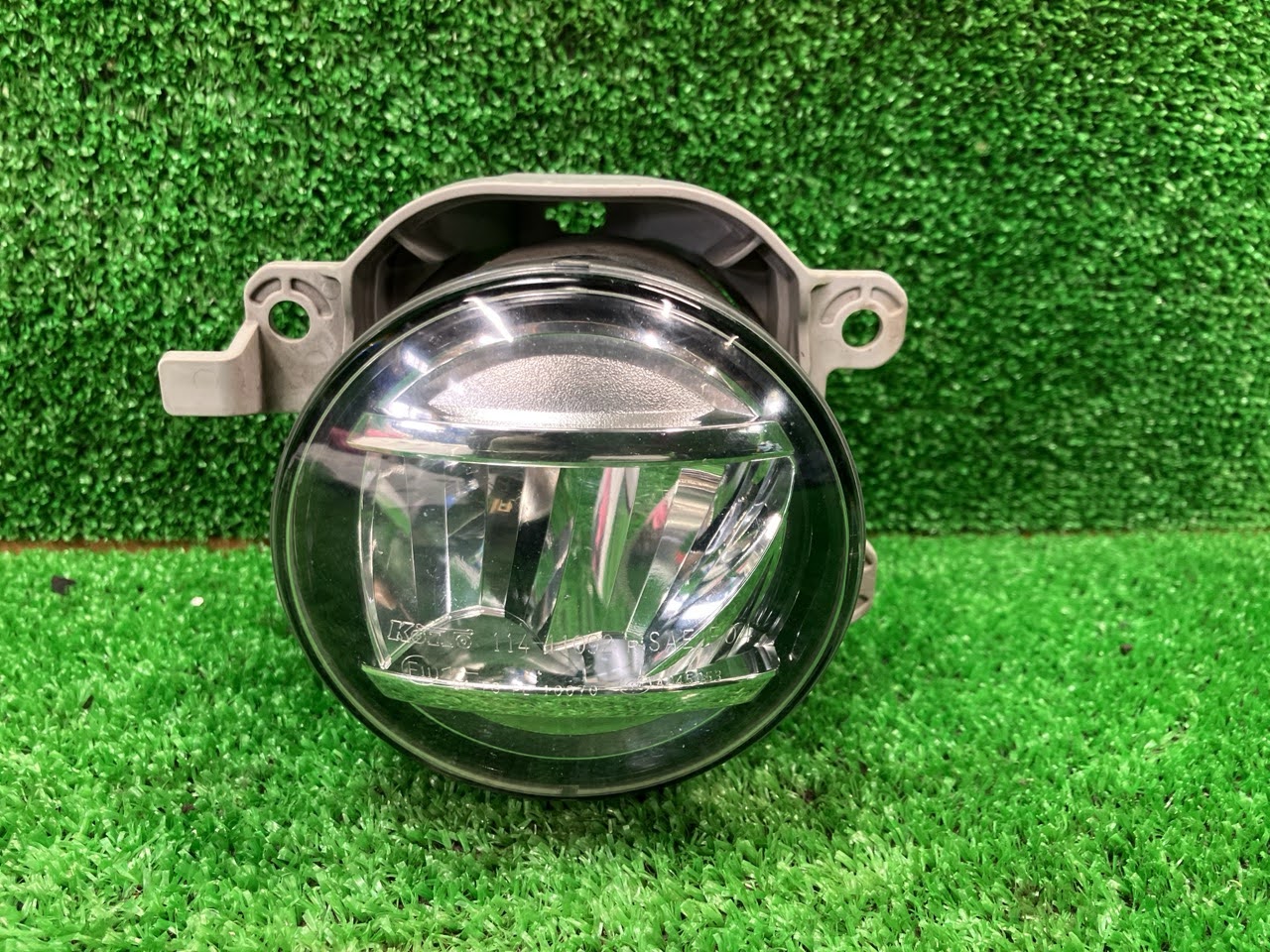 樂天商城 - 【中古】 ピクシスメガ LA710A 右フォグランプ・フォグライト Gターボ SA2 コイト 114-11092 81210-B2550 X07