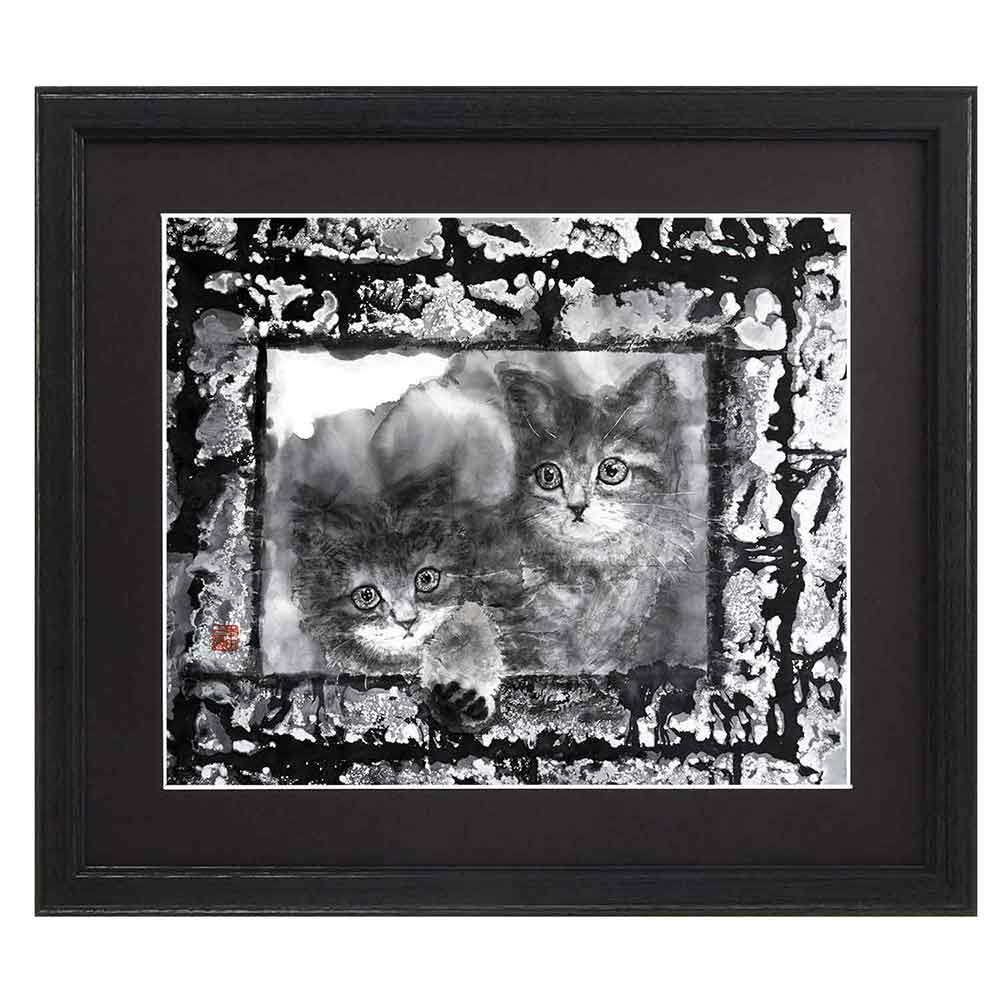 本田一誠の猫画アートフレーム・枠 35cmx40cm 墨絵の繊細な滲みまで高解像度仕様で...