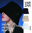 韓国ストリートで大人気のVARZARバケットハット。深めシルエットとStudロゴがアクセント、男女問わずK-POPファッションに映える定番アイテム。