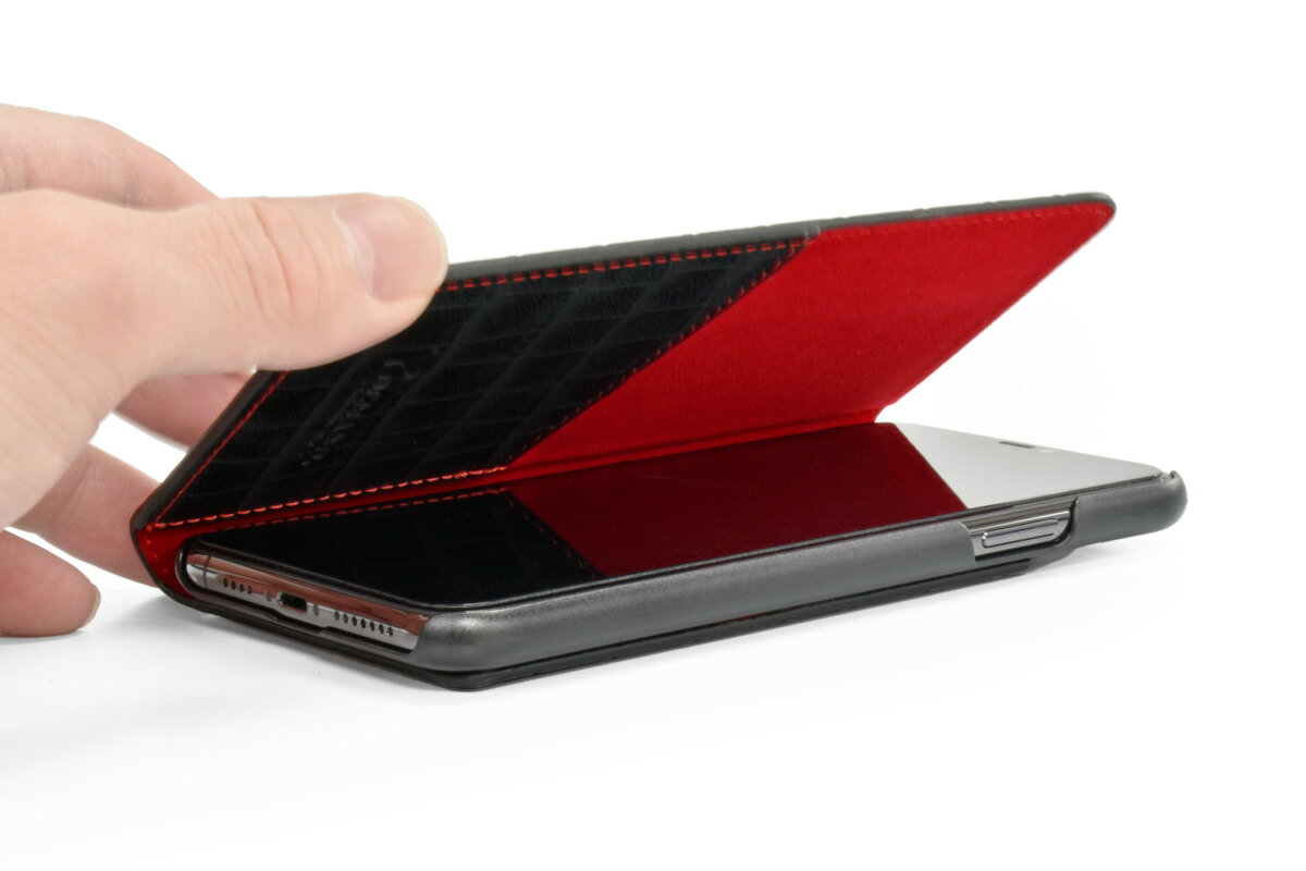 �����Ԥ����ò���T-DEMAND iPhone������for iPhone 11��11Pro��11ProMax BLACK/REDCROCO DILE SKIN�ҥޥ��ͥåȼ� ��Ģ����