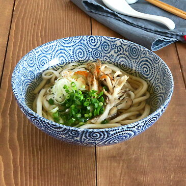 丼ぶり 和食器　麺鉢　大（古染たこ唐草）和食器 さぬき丼ぶり 大ボウル 盛鉢 煮物鉢 めん鉢 大鉢 どんぶり 食器 おしゃれ カフェ風 和モダン 和柄 和風