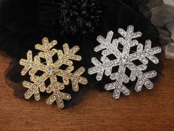 樂天商城 - ブローチ レディースアクセサリー アクセサリー ファッション ラインストーン 雪の結晶 大 モチーフ アクセ アクセサリ レディース 女性 女性用 雪結晶 石 ストーン 宝飾装身具 結晶