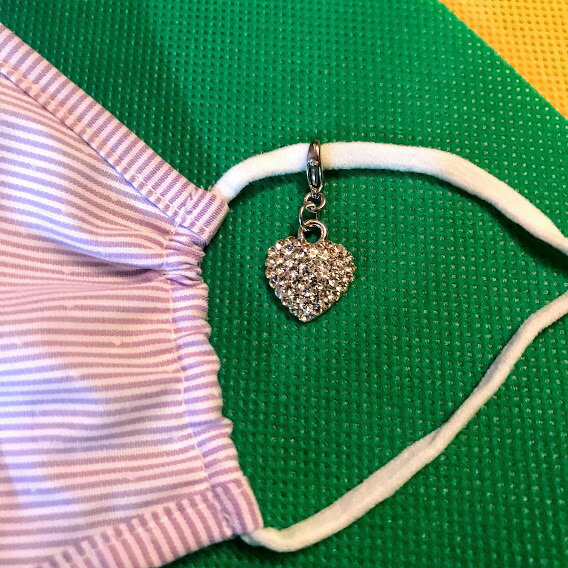 マスク チャーム アクセサリー ハート スワロフスキー ハンドメイド 綺麗 華やか プレゼント ギフト