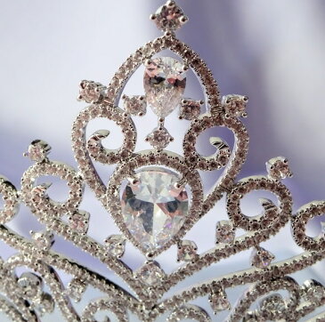 ティアラ ウエディング 結婚式 王冠 キュービック ヘアアクセサリー おしゃれ かわいい 人気 上品 アクセサリー プレゼント ギフト 結婚式 レディース 華やか ブライダル 二次会 パーティー キラキラ