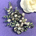 淡水パール ブローチ おしゃれ 花 フラワー 花びら スワロフスキー ジュエリー 人気 上品 アクセサリー プレゼント ギフト 結婚式 入学式 卒業式 レディース 華やか ブライダル