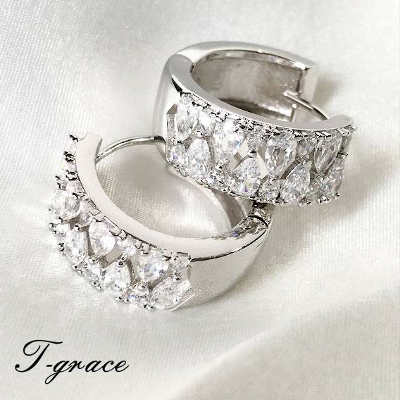 楽天アクセサリーティーグレース神戸ピアス キュービックジルコニア 大ぶり 人気 上品 アクセサリー シンプル おしゃれ 大きい 大きめ 揺れる 可愛い レディース プレゼント ギフト 華やか ウエディング パーティー キラキラ