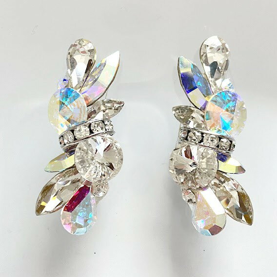 【送料無料】 社交ダンス イヤリング ピアス スワロフスキー 大ぶり 大きめ 揺れる 大人 おしゃれ 衣装 トップス モダンドレス スカート ドレス ジュエリー 人気 上品 アクセサリー プレゼント ギフト 結婚式 レディース 華やか ウエディング ダンス パーティー キラキラ