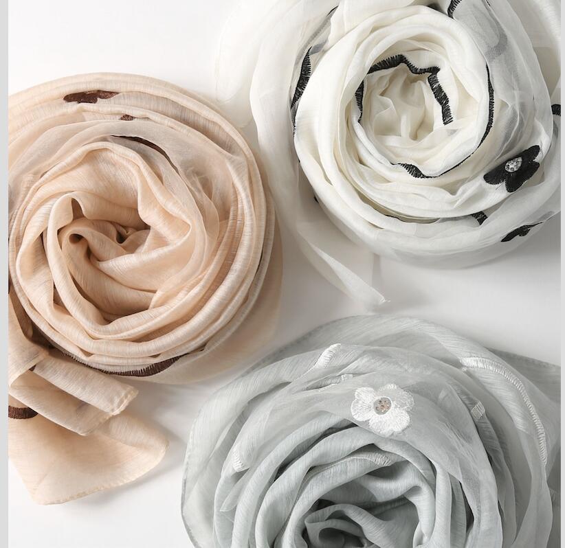 結婚式 花刺繍 かわいい 人気 スカーフ シルク コットン 大判ストール 春夏 夏 上質 柔らかい 絹 天然..