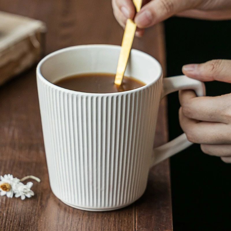 食器 磁器 柄 500ml