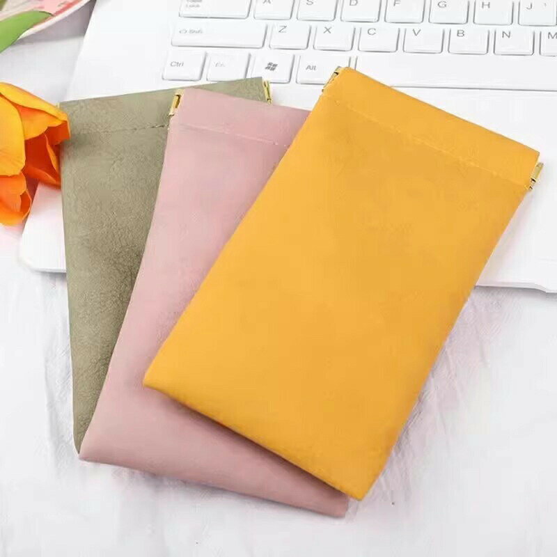 【8個入り】メガネケース スリム サングラスケース おしゃれ眼鏡ケース 多機能収納袋 合成皮革 メガネ入れ 眼鏡入れ メンズ レディース 超軽量 防汚・傷防止(...