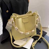 ショルダーバッグ ハンドバッグ レディース スクエア型 きれいめ バイカラー バケツバッグ 手提げ 斜め..