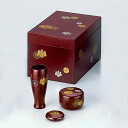 【茶道具 / 茶箱】利休茶箱 高台寺(うるみ)宗悦作(化粧箱) (3点セット付)