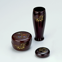 【茶道具 / 茶箱】三点セット 溜 七宝 宗悦作 (木製) (棗・香合・茶せん筒)