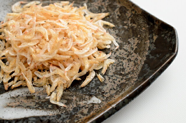 ������ 25g �� ��̣���� ������ ����Ϸ ������ ��ʪ ���礨�� �������� �Ǵ��� ����ʪ ������Ϸ �������� ʴ���