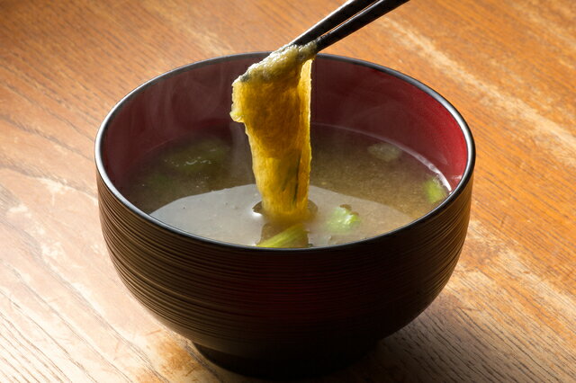 とろろ昆布 35g×3袋 国産 根昆布入り 無添加 乾物屋の底力 （メール便）国内産昆布使用 削り昆布 瀬川食品 とろろこんぶ 海藻 おぼろ昆布