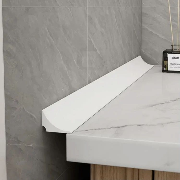 【送料無料】浴室用 隙間パッキン キッチン用 L型 隙間埋め 洗面台 長さ50cm 隙間ガード 水はね防止 シリコン 水回り 家庭用 シンク 流し台 すきま埋め 台所用 自由にカット スキマパッキン