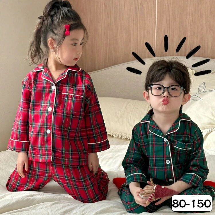 【送料無料】キッズパジャマ 子供用 チェック柄 クリスマス系 赤 グリーン タータンチェック 男の子 女の子 子供服 ルームウェア 綿100％ ボタン付き 前開き 長袖 長ズボン 柔らかい キュート サンタ 秋冬春 ジュニア ベビー 兄妹 ペア 80 90 100 110 120 130 140 150対応