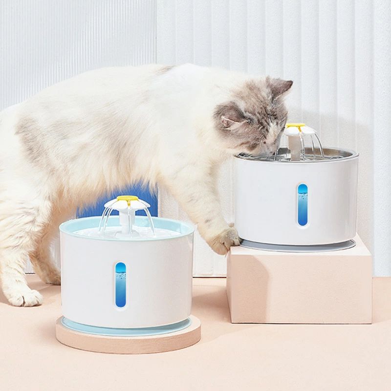 【送料無料】自動給水器 猫 犬 水飲み器 ペット 自動 給水器 浄水機能付き 自動水やり器 自動水やり機 ..