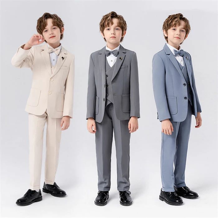 Rakuten - 【送料無料】3色お揃い お得な5点/6点セット 卒業式 スーツ 男の子 大きいサイズ キッズ 男の子スーツ フォーマルスーツ スーツセット 子供スーツ 子供服 幼稚園 小学生 制服 春秋 演奏会 入学式 子供用 スーツ大きいサイズ 子供 キッズフォーマル 演出 面接 ジュニア 紳士服