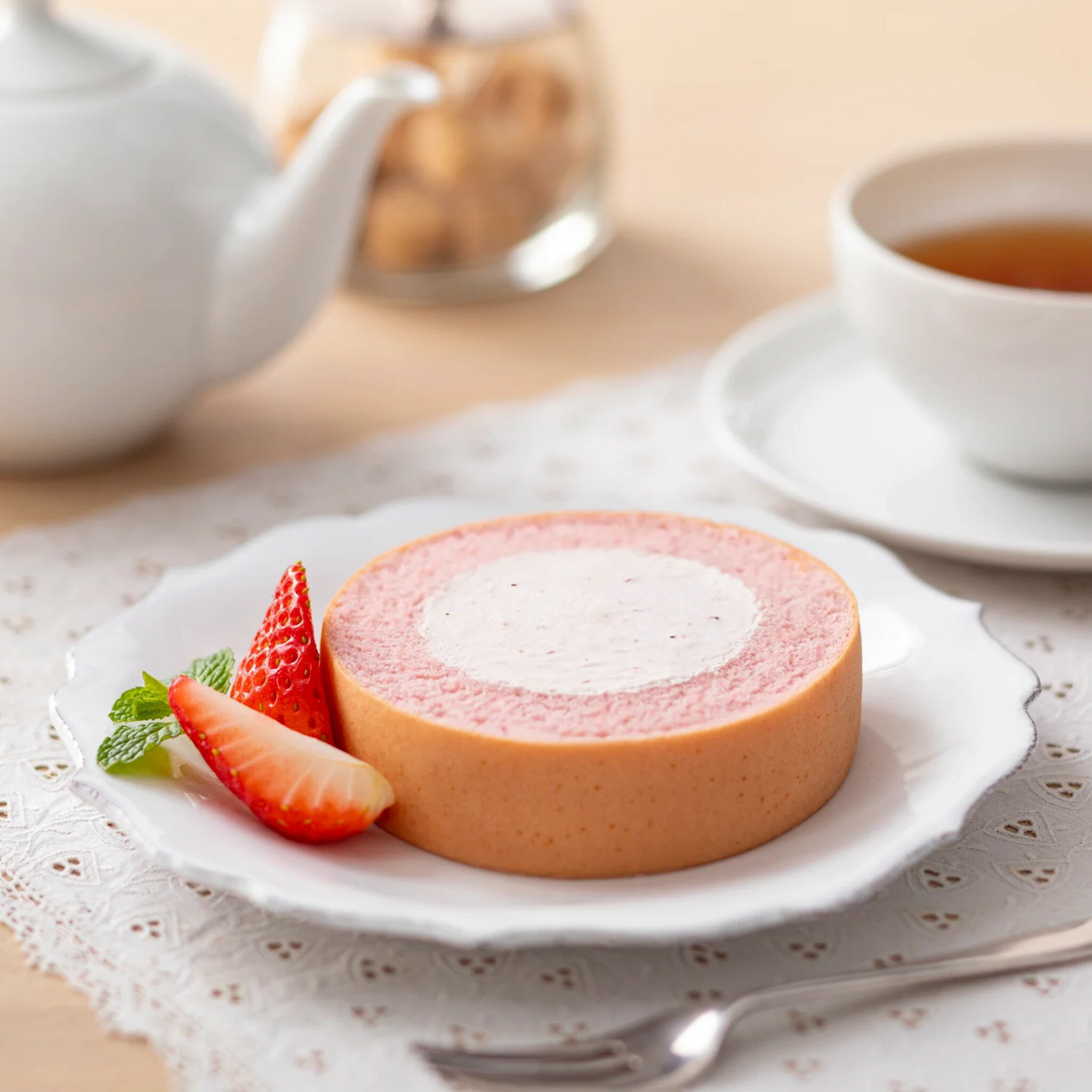 「ふんわりロールケーキ豆乳クリーム仕立て スト...の紹介画像2