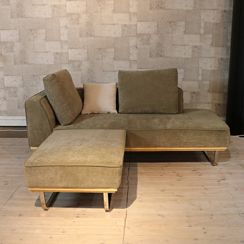 最大10,000円クーポン商品名| MJD-CCST カウチソファとスツールのセットカラー| ダークグリーン色/カーキー色 全3色材 料| ポリエステル(布張り/スエード調) スチール脚完成品 大小クッション2個セット