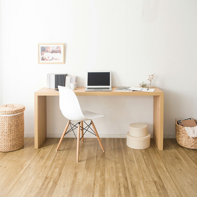 最大10,000円クーポン【1台単品】【120×40cm】【ナチュラル色】VSG12040DK 机 PCデスク 学習デスク 勉強机カラー:ナチュラル色/3色対応サイズ:幅120×奥行40×高さ72cm主素材: メラミン樹脂北欧スタイル配送エリア条件あり