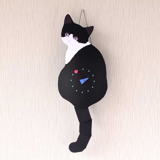 猫時計 振り子時計 壁掛け時計 藤井啓太郎「 猫のしっぽをふる時計 子猫 クロ 」黒猫 こねこ 白黒 ネコ ねこ 猫 時計 壁掛時計 掛け時計 掛時計 振子時計 おしゃれ 北欧 日本製 結婚祝い 新築祝い 引越し祝い プレゼント ギフト たち吉セレクト たちきち【送料無料】のサムネイル