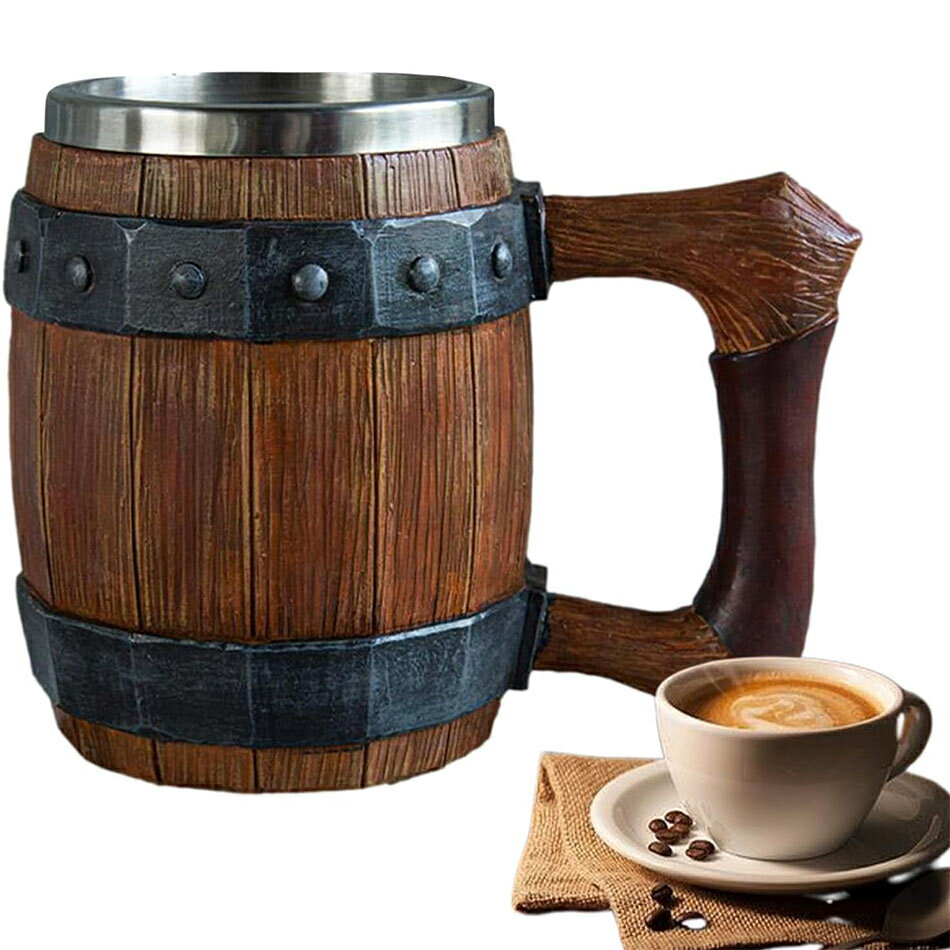 海賊ジョッキ パーソナライズされた模造木製バレルビールジョッキレザーハンドル マグカップ ビールジョッキ ビール ジョッキ 断熱 防錆 保温 保冷 大容量 持ちやすい 樽型 レトロ風 紅茶 飲料 家庭用 バー用品 (600ml)