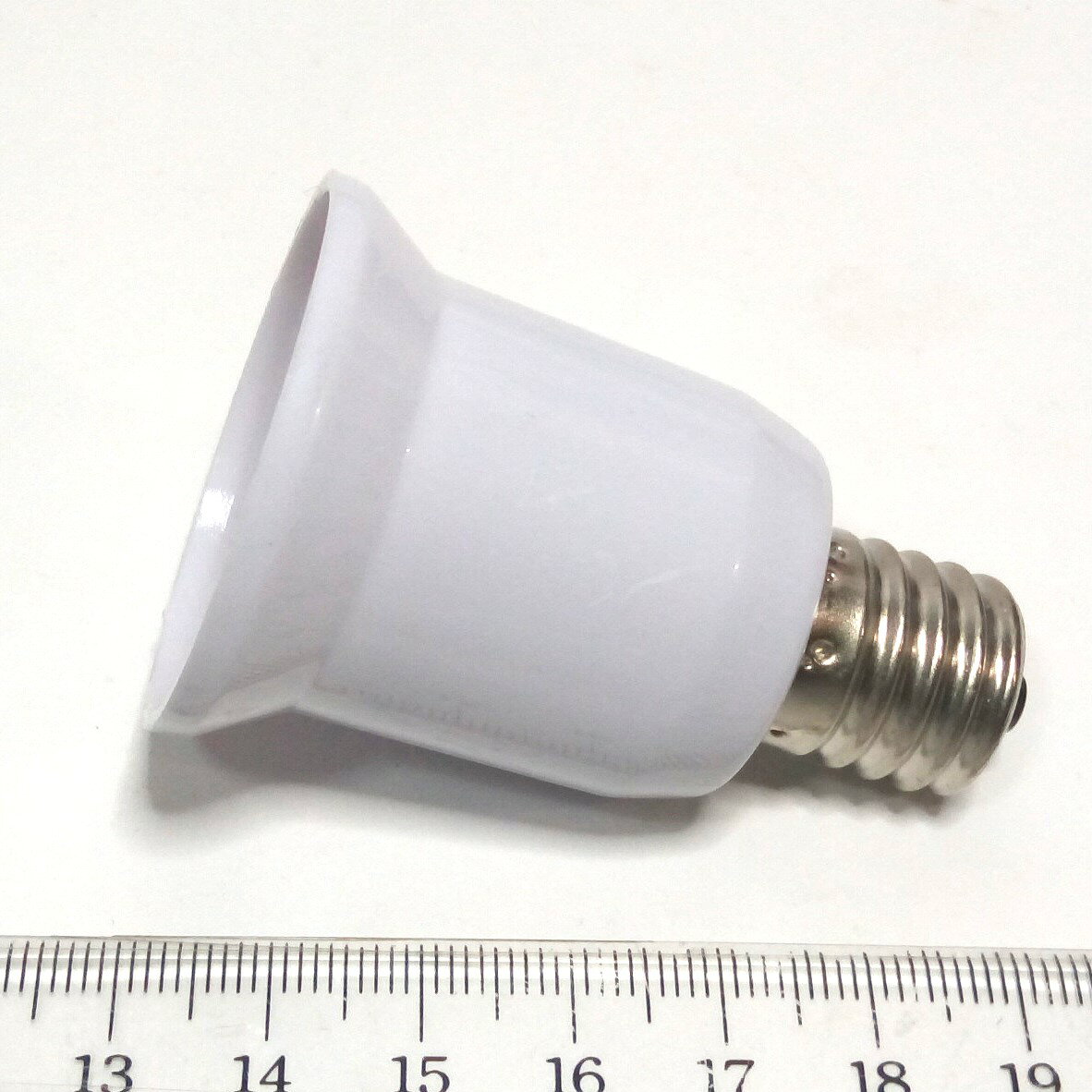 E14⇒E27/E26 口金変換アダプター 電球ソケット 60W以下 150℃耐熱　照明器具
