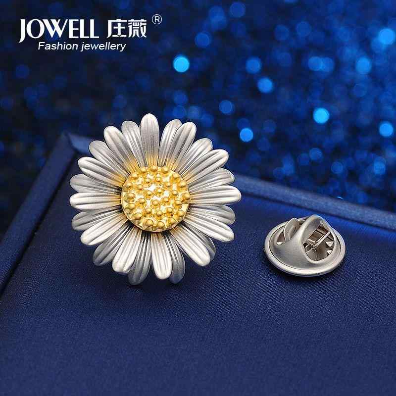 シャツ 襟 ブローチ デイジー かわいい シンプル ピン メンズ レディース 韓国 コサージュ アクセサリー ボタン 装飾 ジュエリー 綺麗 可愛い おしゃれ(4)