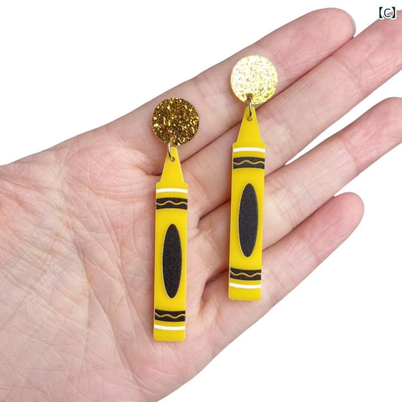ピアス レディース アクリル製 カラフル 色鉛筆 モチーフ 筆記用具 鉛筆型 個性的 ファッションアクセサリー レトロデザイン おしゃれ かわいい デイリー使い カジュアル スタイル ポップ 耳飾り 耳元 アクセント 存在感 軽量 揺れる デザイン 大人の商品画像 3