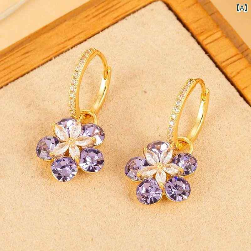 ピアス レディース パープル ジルコニア 花型 フラワー おしゃれ かわいい 上品 華やか アクセサリー 耳飾り 小ぶり 通勤用 普段使い オフィス カジュアル シンプル 高見え 高級感 輝き プレゼント 贈り物 大人 ギフト 記念日 日常使い 清楚 お