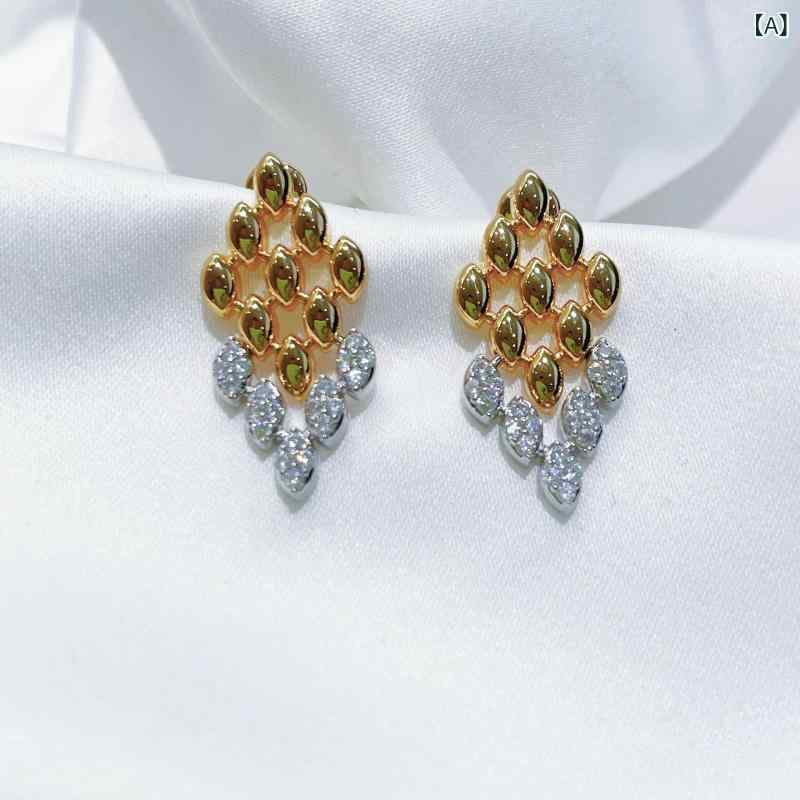 ピアス レディース 両耳用 ジルコニア 菱形 バイカラー 透かし彫り 幾何学模様 ゴールド シルバー ジュエリー アクセサリー 耳飾り 高級感 きれいめ 上品 大人 おしゃれ 華奢 カジュアル パーティー ギフト プレゼント 普段使い お呼ばれ 結婚式