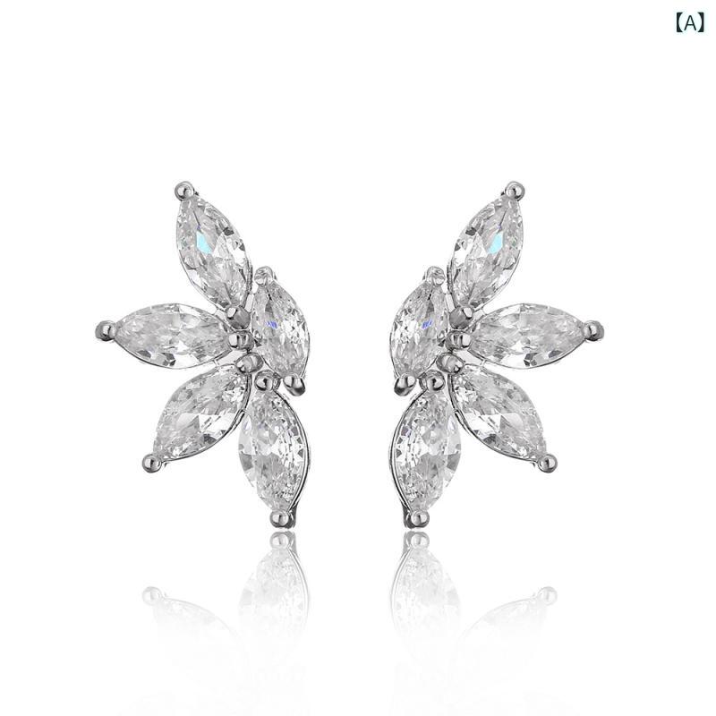 ピアス レディース アクセサリー ジュエリー 花びら モチーフ 耳飾り ジルコニア 小ぶり 上品 エレガント 高級感 繊細 きれいめ 大人 かわいい シルバー 銀色 華奢 普段使い デート 結婚式 パーティー 記念日 プレゼント シンプル ギフト おしゃ